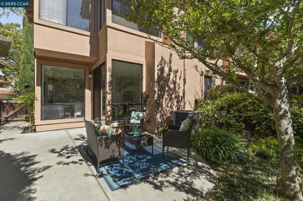 CANY0N LAKES - Residential