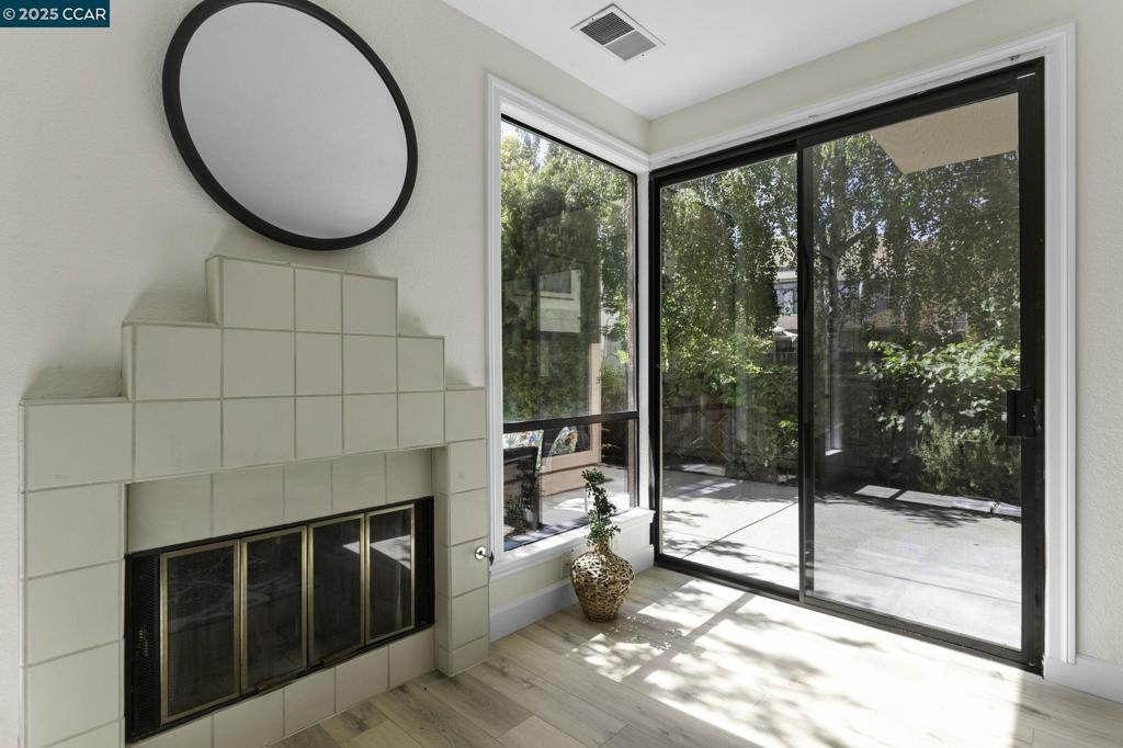 CANY0N LAKES - Residential