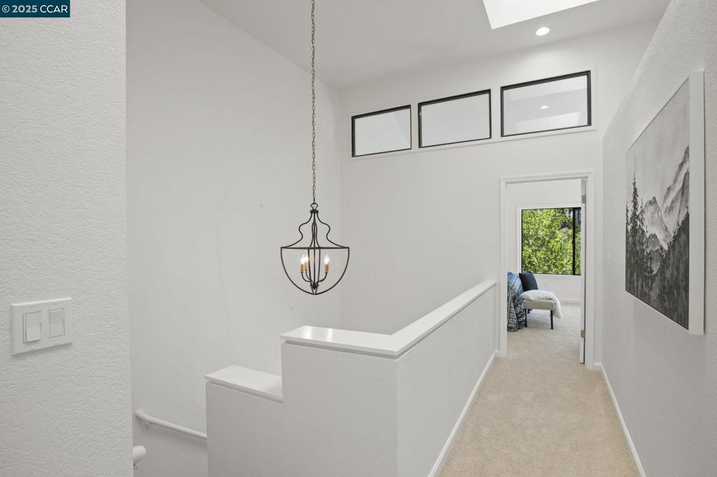 CANY0N LAKES - Residential