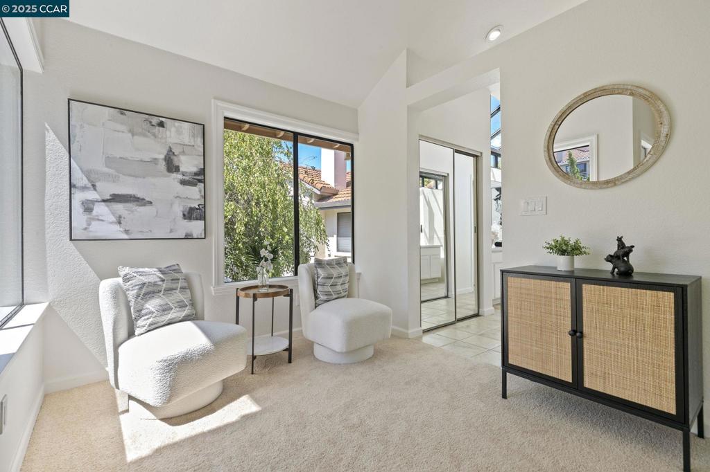 CANY0N LAKES - Residential