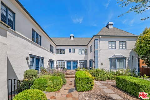 Photo of 1270 N Hayworth Avenue, West Hollywood, CA 90046 (MLS # 26846295)