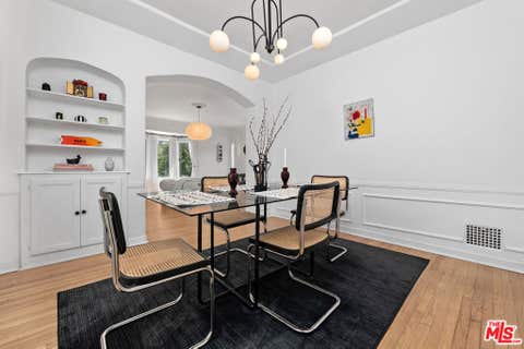 Tiny photo for 1270 N Hayworth Avenue, West Hollywood, CA 90046 (MLS # 26846295)