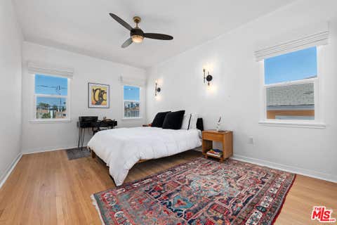 Tiny photo for 1270 N Hayworth Avenue, West Hollywood, CA 90046 (MLS # 26846295)