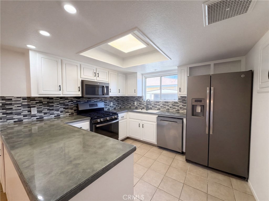 1110 N Las Posas Court