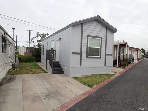MLS: SW26090643