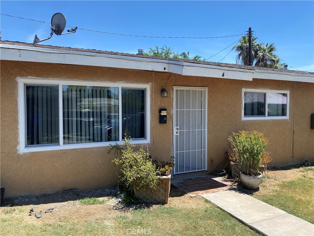 Welcome to this beautifully updated rental unit located at 750 W. Ralston Street, Ontario, California. This modern residence has been fully renovated from top to bottom, offering a fresh and contemporary living environment. The unit features brand-new flooring throughout, updated kitchen with sleek countertops, new cabinetry, and stainless-steel appliances. The bathrooms have been completely redesigned with modern finishes, new tile, fixtures, and lighting. Fresh paint, energy-efficient windows, and new doors complement the home's clean aesthetic.