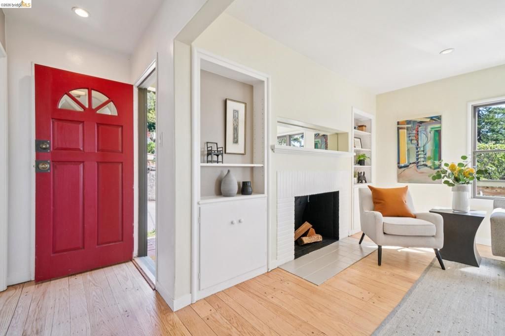 Photo of 1698 La Loma Ave Ave, Berkeley, CA 94709 (MLS # 41127612)