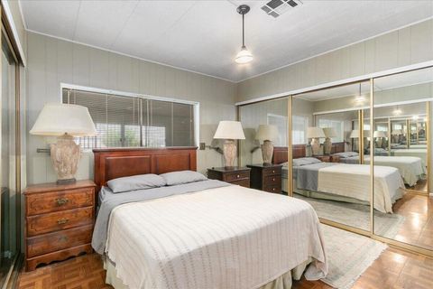 Tiny photo for 282 Saguaro Dr. Drive, Palm Springs, CA 92264 (MLS # 219146840DA)