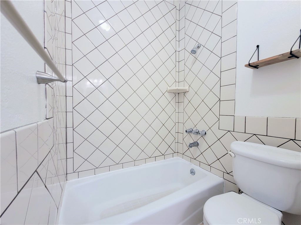 Downtown (DT) - Residential Lease