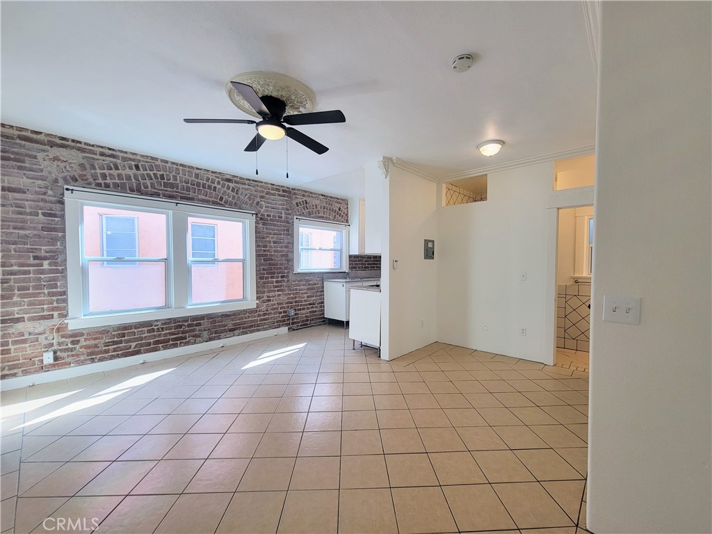 Downtown (DT) - Residential Lease