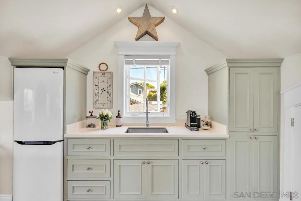 Coronado Village - Residential