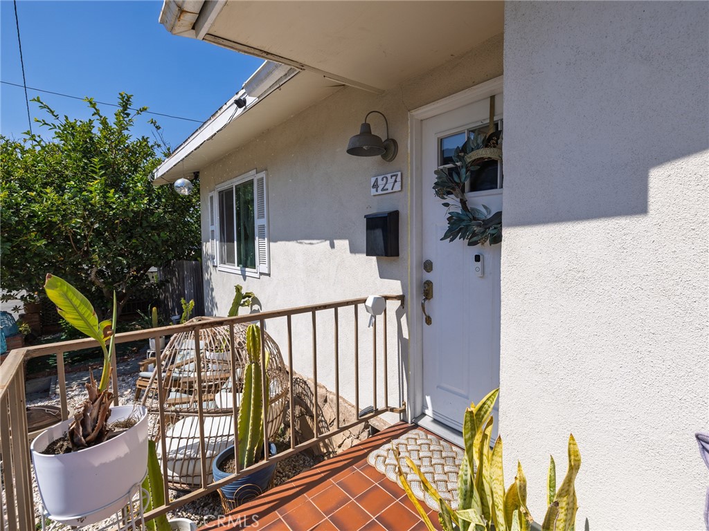 427 E Franklin Avenue
