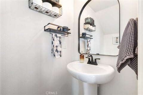 Tiny photo for 136 Reflection Place, Templeton, CA 93465 (MLS # NS26099799)