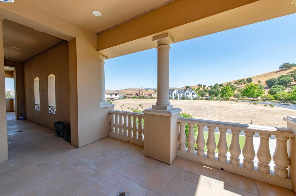 RUBY HILL - Residential