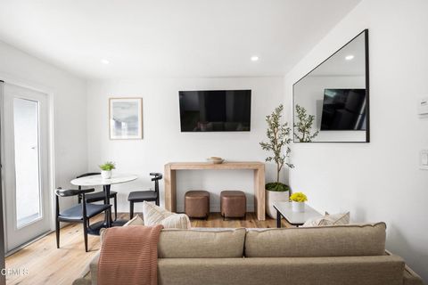 Photo of 894 Saratoga St #3, Oxnard, CA 93035 (MLS # V1-35191)