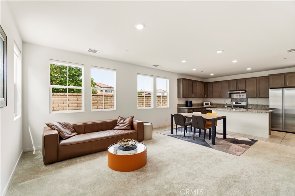 2902 S Halton Paseo