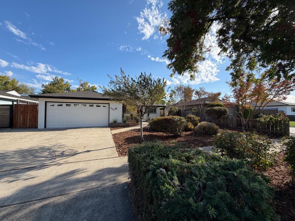 1850 Comstock Lane