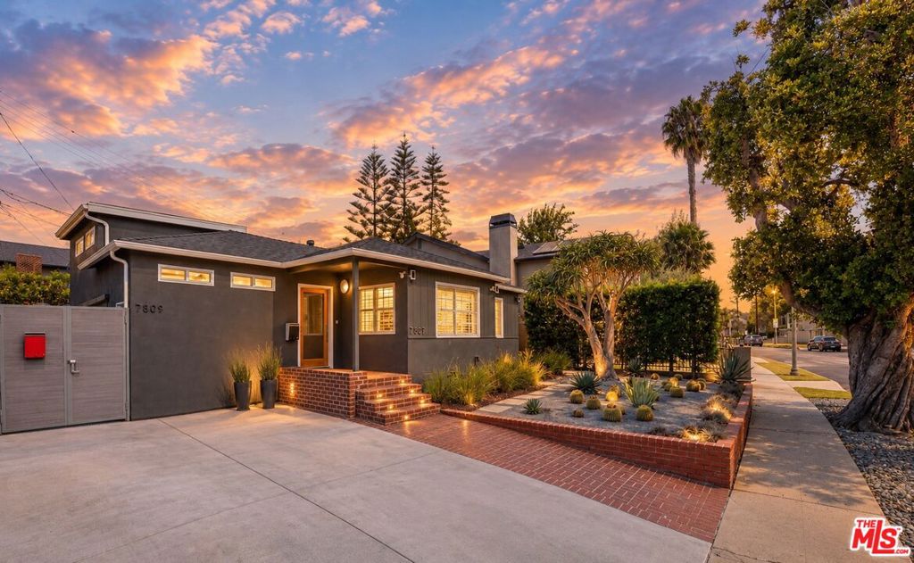 7807 Breen Avenue