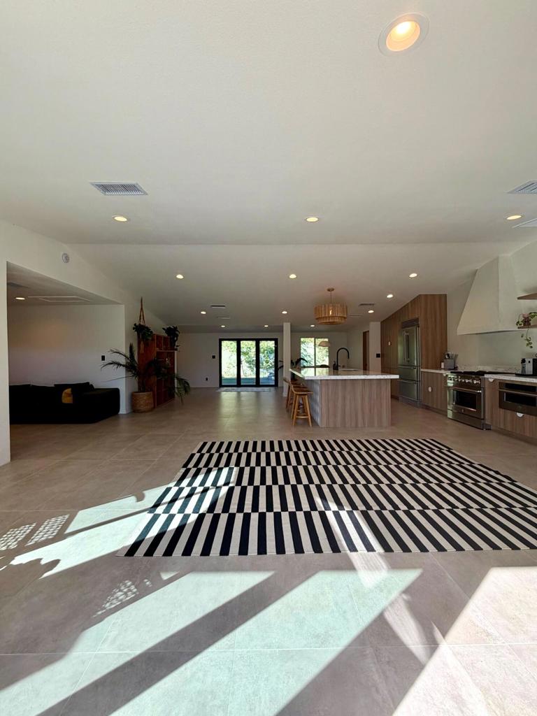 3864 Cll San Raphael