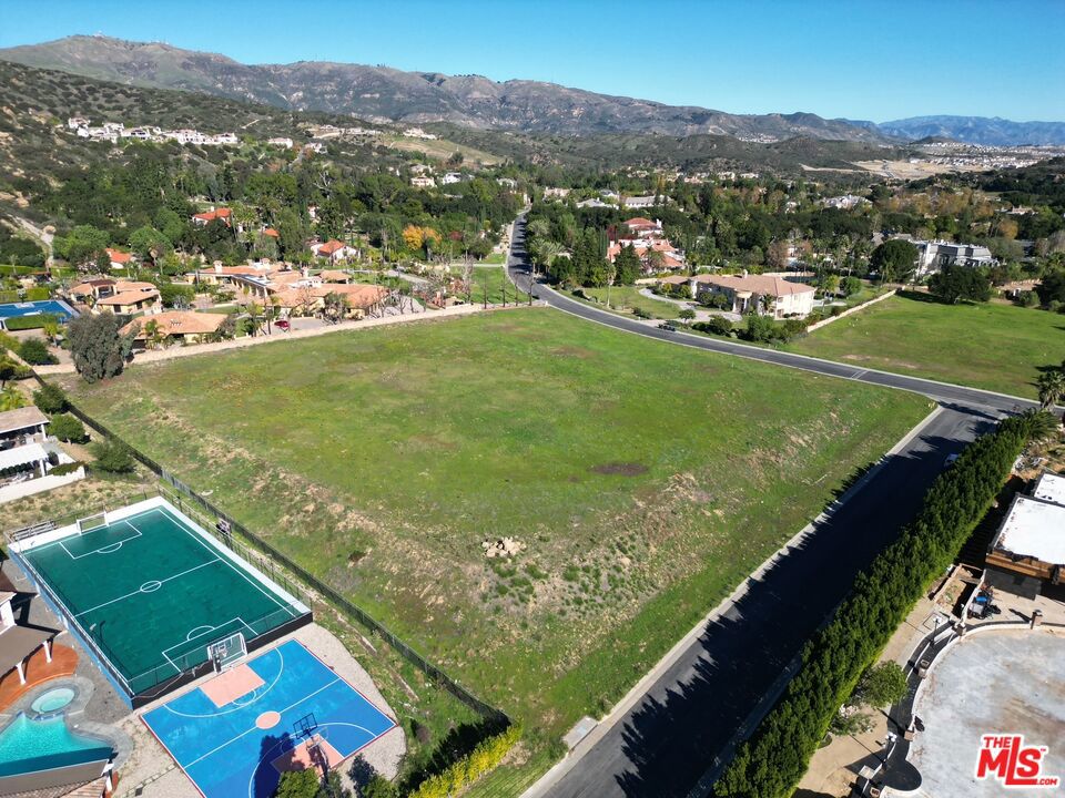 22655 La Quilla Drive