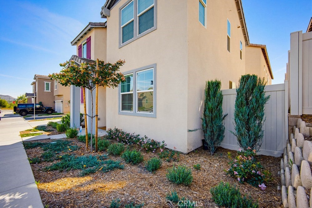 950 Helena Ridge