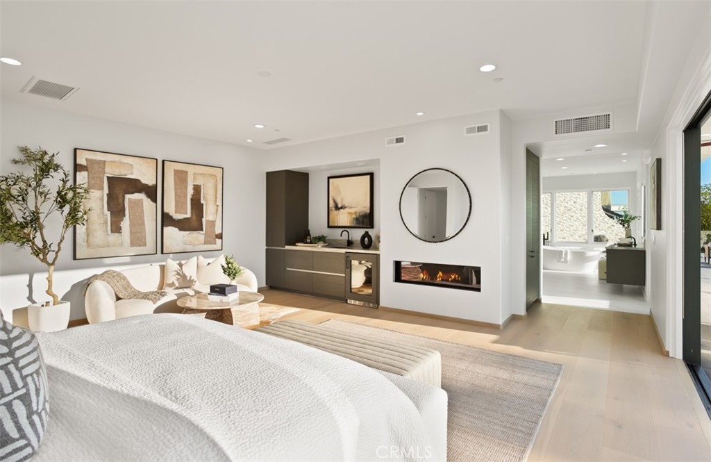 Three Arch Bay (TAB) - Residential