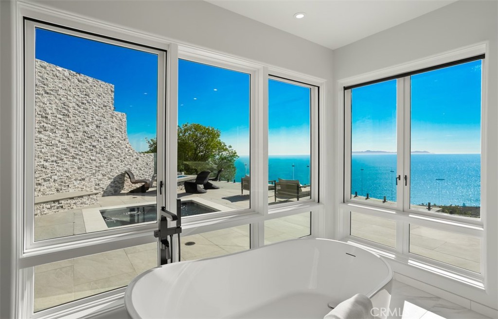 Three Arch Bay (TAB) - Residential