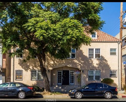 723 E 3rd Long Beach CA 90802