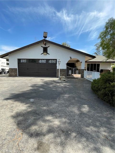 Photo of 471 W San Jacinto Ave AVE, Perris, CA 92570 (MLS # CV26145336)