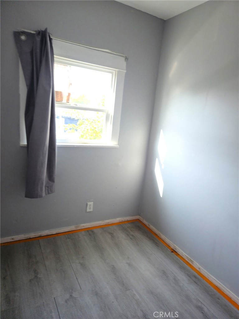 Wrigley Area (WR) - Residential Lease