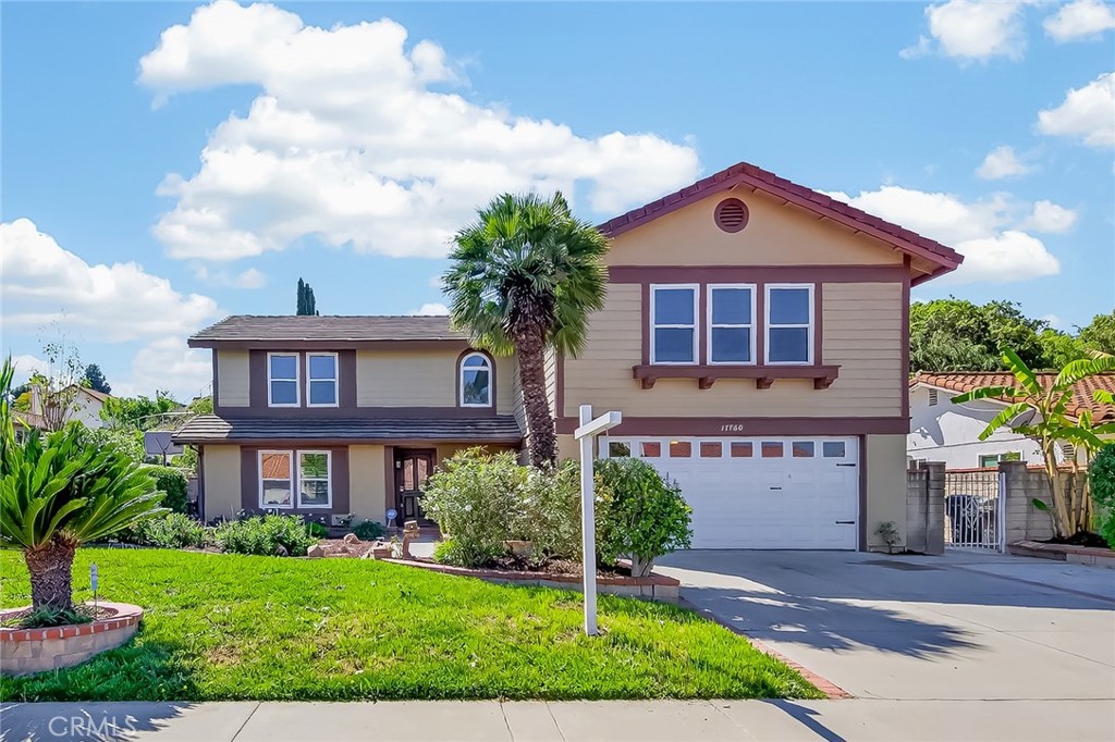 17760 Calle Barcelona