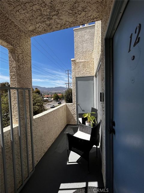 18209 Sierra Highway 12 Canyon Country CA 91351