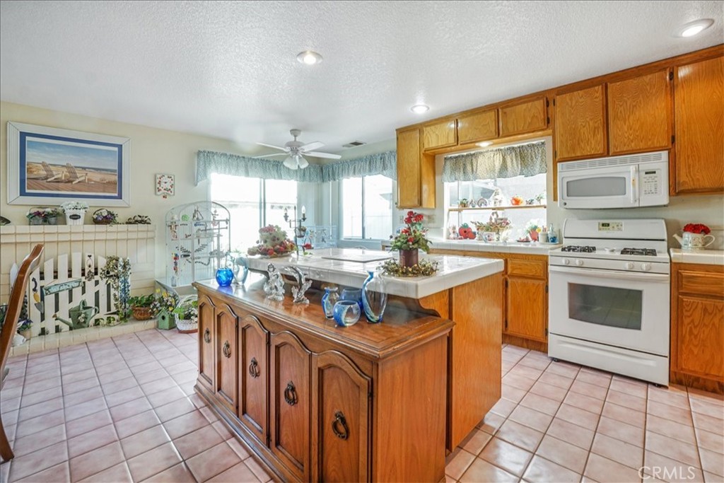 1308 Pleasant Valley