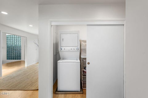 Tiny photo for 2150 Napoli Drive, Oxnard, CA 93035 (MLS # V1-37677)