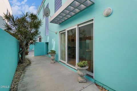 Tiny photo for 2150 Napoli Drive, Oxnard, CA 93035 (MLS # V1-37677)