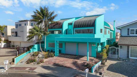 Tiny photo for 2150 Napoli Drive, Oxnard, CA 93035 (MLS # V1-37677)