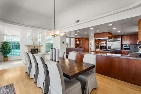 Tiny photo for 2150 Napoli Drive, Oxnard, CA 93035 (MLS # V1-37677)