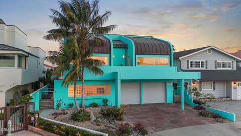 Tiny photo for 2150 Napoli Drive, Oxnard, CA 93035 (MLS # V1-37677)