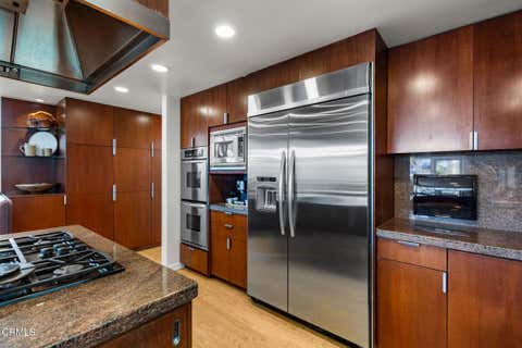 Tiny photo for 2150 Napoli Drive, Oxnard, CA 93035 (MLS # V1-37677)