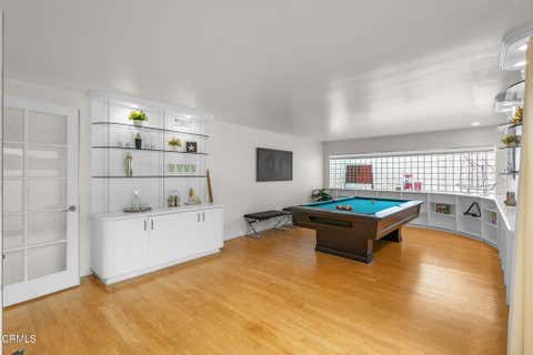 Tiny photo for 2150 Napoli Drive, Oxnard, CA 93035 (MLS # V1-37677)