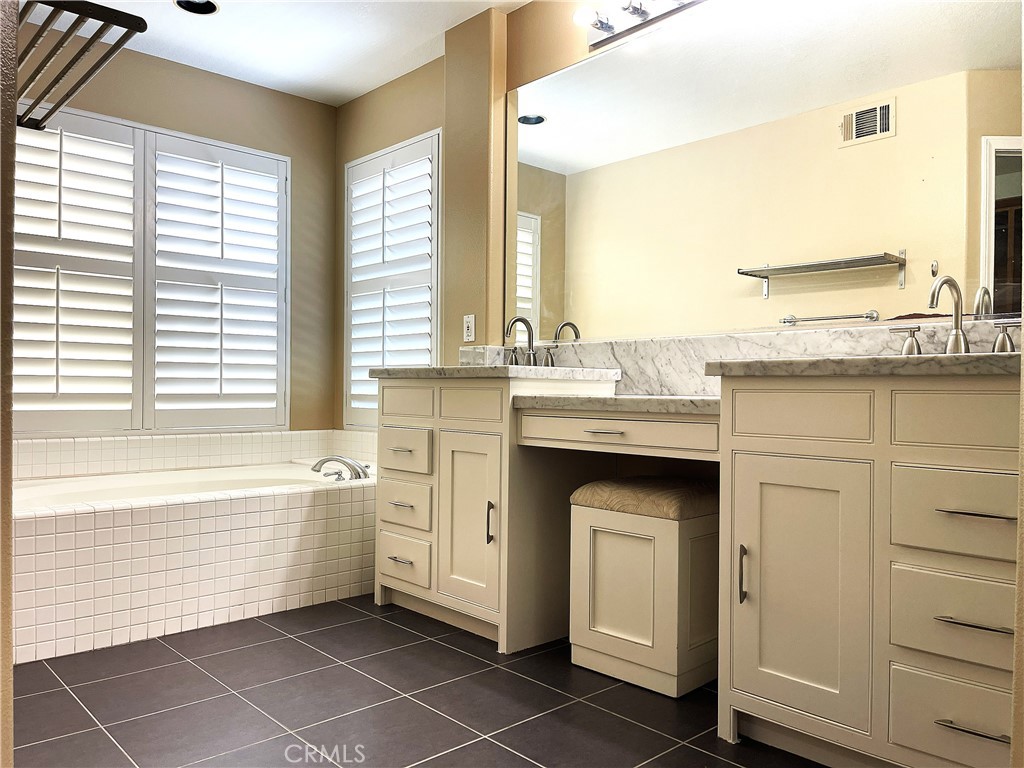 Collection at Sorrento (COLC) - Residential Lease