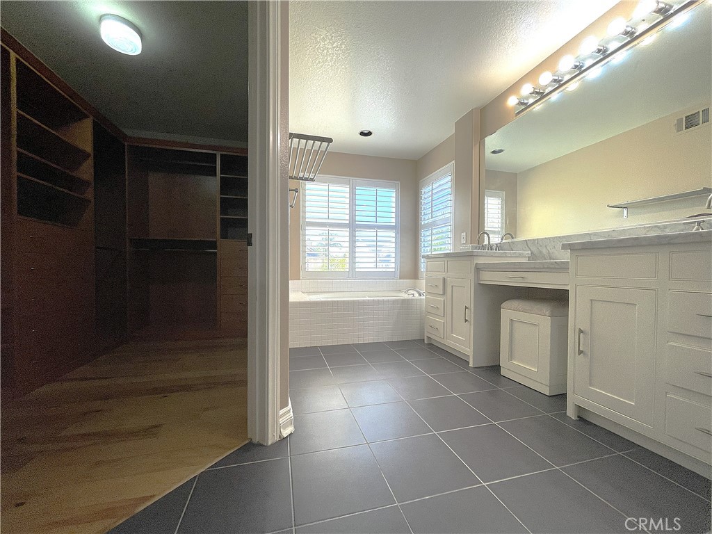 Collection at Sorrento (COLC) - Residential Lease