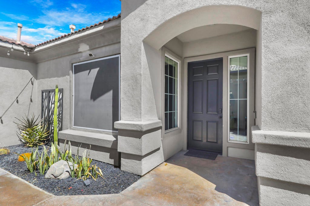 79818 Parkway Esplanade S