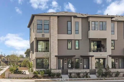 101 Laxore St. Unit 205, Anaheim, CA 92804 - MLS#: OC26040083