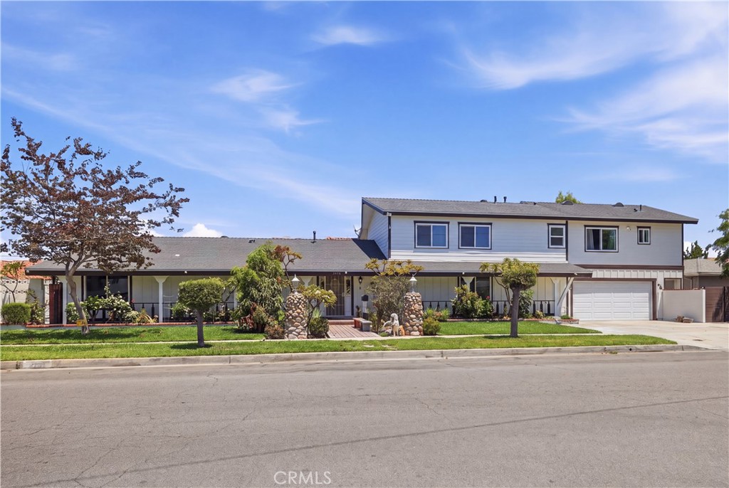 3159 W Lanerose
