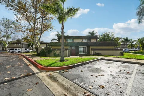 26322 Via Roble, Mission Viejo, CA 92691 - MLS#: OC25261056