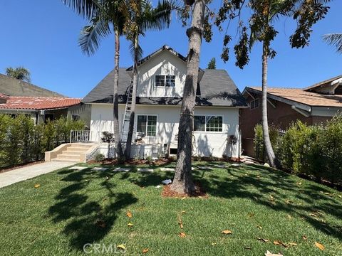 1245 W 39th Street Los Angeles CA 90037
