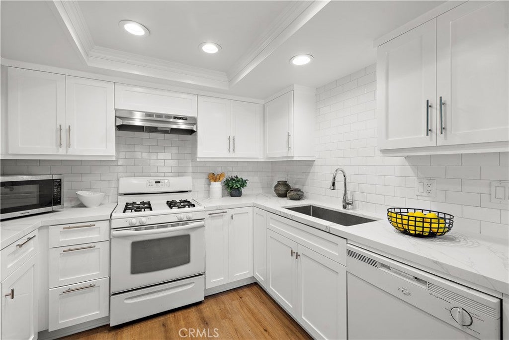 24313 El Pilar 15, Laguna Niguel CA 92677 - Photo 10