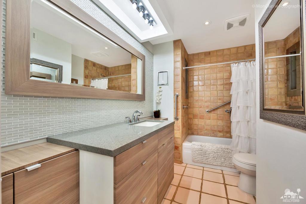 Sunrise C.C. - Residential