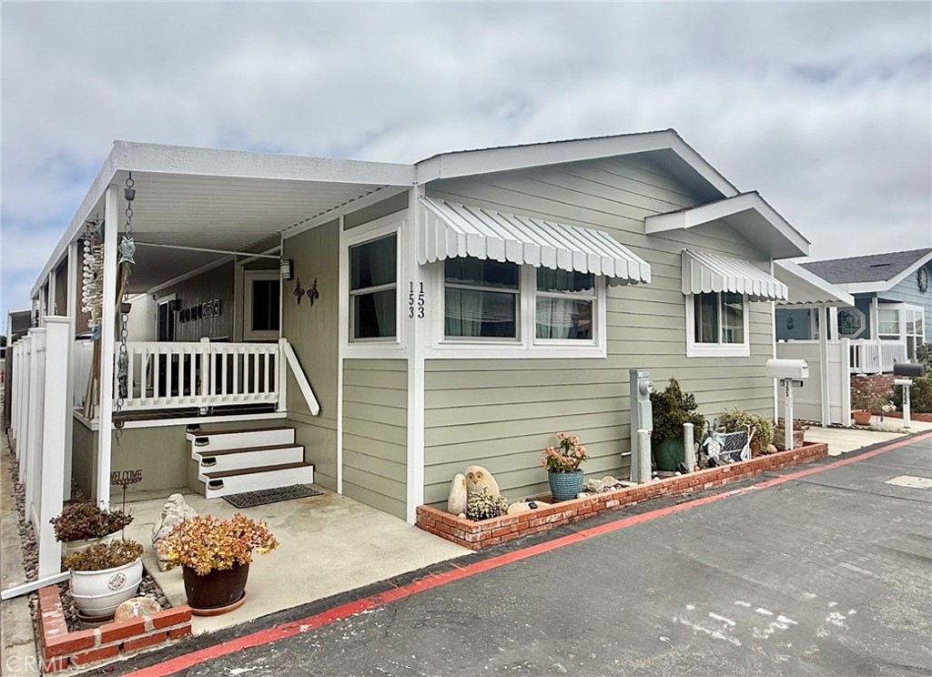 16444 Bolsa Chica Street 153
